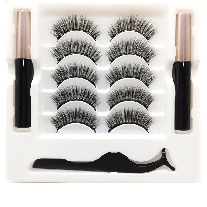 Stunning Magnetic Eyelashes Set with Eyeliner