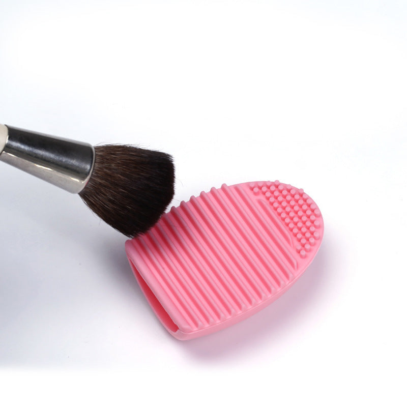 Silicone makeup brush cleaning tool, pink brush cleaner, beauty accessory for efficient makeup brush cleaning