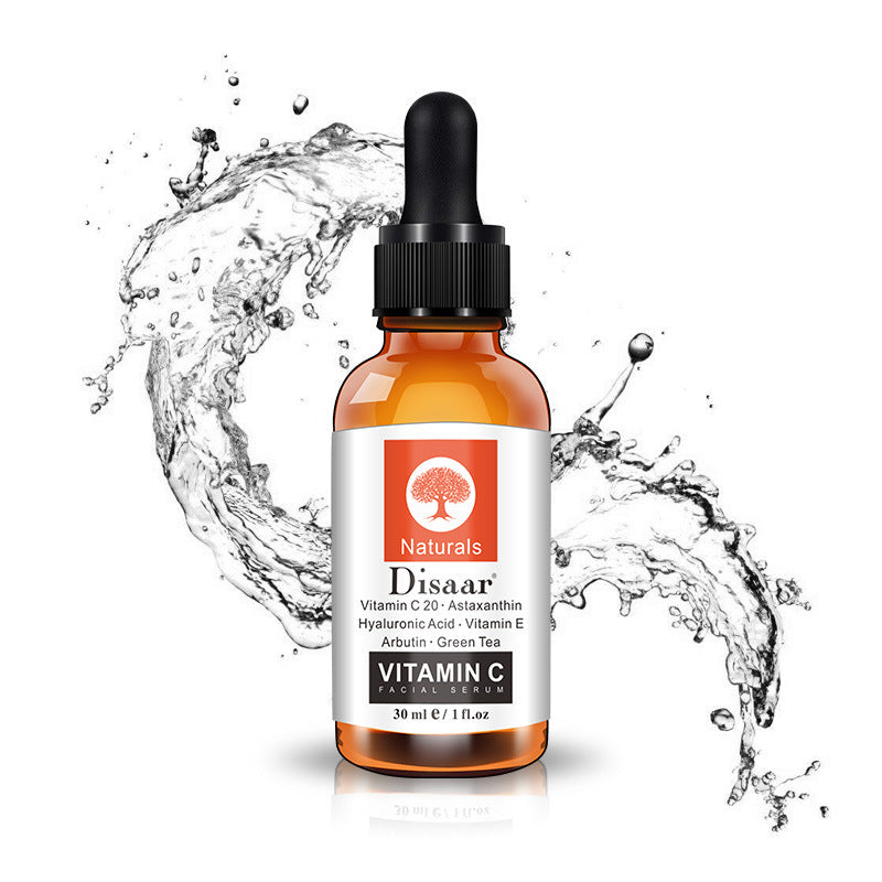 Vitamin C Serum Brightens and Fades Marks on Facial Skin