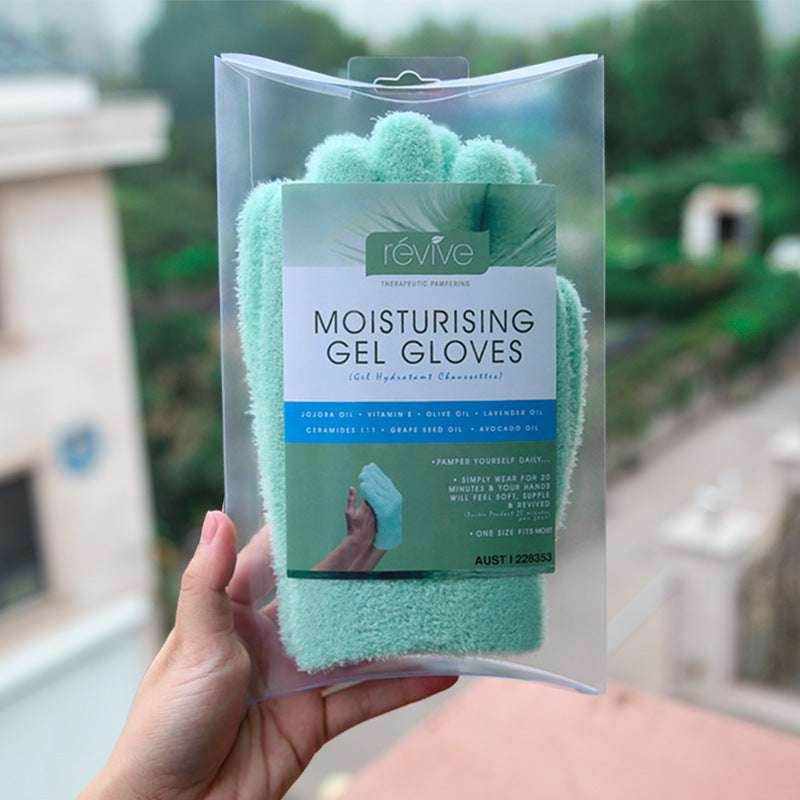 Revitalizing Spa Gel Gloves & Socks for Deep Hydration Green Hand Mask